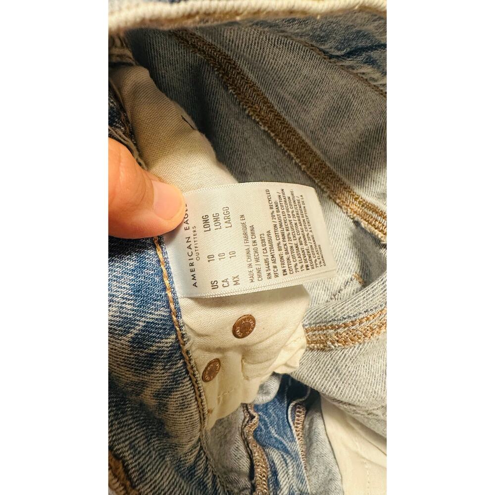 AMERICAN EAGLE Skylight Blue Strigid Ripped Knee  High-Waisted Stovepipe Jeans - Picture 14 of 16